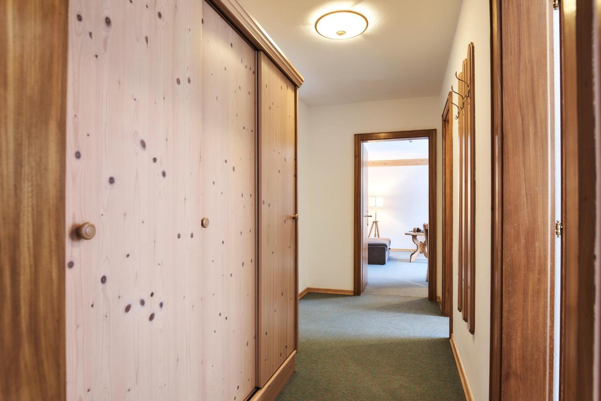 Heiterwanger Hof Appartments Ngoại thất bức ảnh